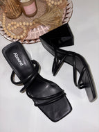9.5 Abound Black Chuncky Block Sandal Heels
