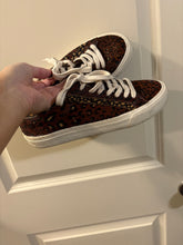 Load image into Gallery viewer, 7.5 Madewell Sidewalk Low-Top Sneakers in Painted Leopard Colorblock Calf Hair
