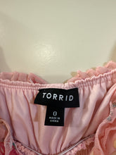 Load image into Gallery viewer, 0X Torrid Floral Maxi Dress
