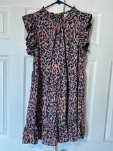 Load image into Gallery viewer, Large Wild Feathers Leopard Dot Ruffle Sleeveless Dress
