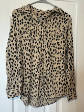 Load image into Gallery viewer, Small Chico’s Tan Leopard Dot Button Up Blouse
