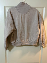Load image into Gallery viewer, Small H&amp;M Tan Pullover
