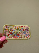 Load image into Gallery viewer, Floral Bow Patches
