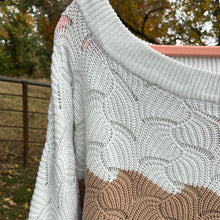 Load image into Gallery viewer, Medium Andree White Black Tan Scalloped Color Block Sweater
