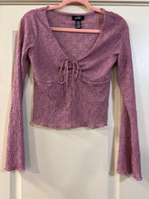Load image into Gallery viewer, Medium Just Polly Boho Mauve Lace Top
