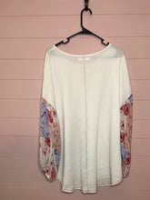 Load image into Gallery viewer, 2XL Waffle Knit Floral Print Long Sleeve Top
