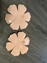 Load image into Gallery viewer, Set of 2 Pink and Gold Metal Flower Wall Decor

