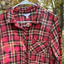 Load image into Gallery viewer, Large Long Sleeve Bleached Flannel

