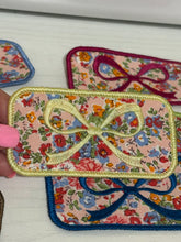 Load image into Gallery viewer, Floral Bow Patches
