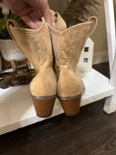 Load image into Gallery viewer, 6.5 French Connection NWOT Women's Carrie Western Cowboy Booties
