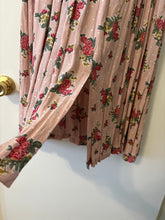 Load image into Gallery viewer, Small Pier 1 Imports Vintage Floral Print Midi Dress
