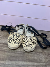 Load image into Gallery viewer, Size 9 Anthropologie Soludos Leopard Dot Espadrille Flat Sandals
