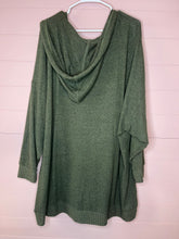 Load image into Gallery viewer, 5X Torrid Green Hooded Sweater Top
