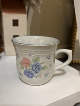 Load image into Gallery viewer, Japan Stonewear Vintage Blue Ashley Floral Tea Cups Set of 2
