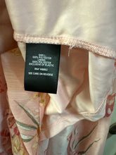 Load image into Gallery viewer, 0X Torrid Floral Maxi Dress
