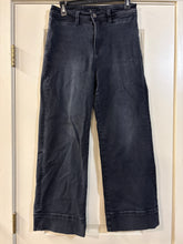 Load image into Gallery viewer, 7/28 Risen High Waisted Cropped Jeans
