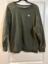 Load image into Gallery viewer, Medium PINK Victoria’s Secret Leopard Sweatshirt
