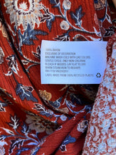 Load image into Gallery viewer, Medium Knox Rose Floral Print Boho Dress
