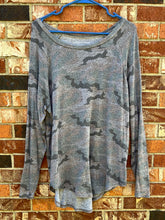 Load image into Gallery viewer, Large American Eagle Soft &amp; Sexy Plus Camo Shirt
