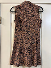 Load image into Gallery viewer, Medium Halara UltraSculpt™ Leopard Print Polo Neck Half Zipper Sleeveless
