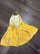 Load image into Gallery viewer, NWT Medium Free People Yellow Deserted Island Mini Dress
