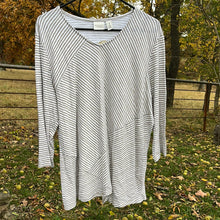Load image into Gallery viewer, XL Chicos Tan &amp; White Stripe Asymmetrical Hem Tunic Top
