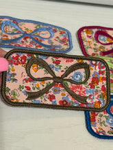 Load image into Gallery viewer, Floral Bow Patches
