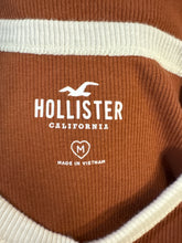 Load image into Gallery viewer, Medium Hollister Wild West Crop Tank Top
