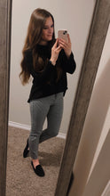 Load image into Gallery viewer, 10 Tall Old Navy Pixie Mid Rise Black White Printed Dress Pants

