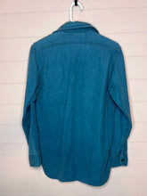 Load image into Gallery viewer, Medium Woolrich Men’s Blue Button Up Shacket
