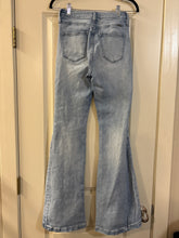 Load image into Gallery viewer, 5/26 Kancan Light Wash High Rise Split Flare Jeans
