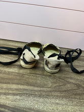 Load image into Gallery viewer, Size 9 Anthropologie Soludos Leopard Dot Espadrille Flat Sandals
