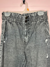 Load image into Gallery viewer, Size 30 SO Black Elastic Waist High Rise Mom Jeans
