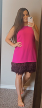 Load image into Gallery viewer, Size 12 Trina Turk NWT Feather Dress
