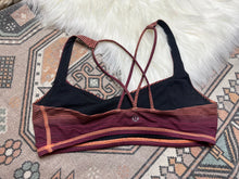 Load image into Gallery viewer, Size 8 Lululemon Stripped Sports Bra
