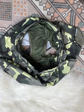Load image into Gallery viewer, Size 6 Lululemon Green Camo Athletic Running Shorts
