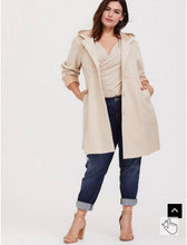 Load image into Gallery viewer, 4X Torrid Champagne Studio Knit Surplice Plus Size Bodysuit
