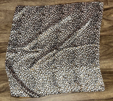 Load image into Gallery viewer, 20x20” Leopard Print Silk Wild Rag
