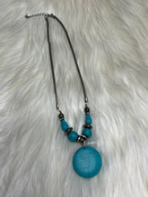 Load image into Gallery viewer, Silver &amp; Turquoise Western Necklace
