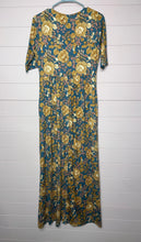 Load image into Gallery viewer, Large Orange Creek Long Floral Maxi Dress
