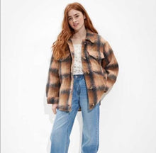 Load image into Gallery viewer, XL American Eagle Fuzzy Plaid Shacket
