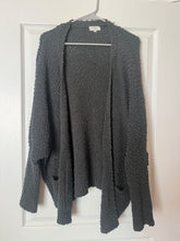 Load image into Gallery viewer, Medium Umgee Dark Gary Chunky Knit Sweater Cardigan

