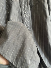 Load image into Gallery viewer, Wrangler Large Men’s Silver Stripe Gray Long Sleeve Western Pearl Snap Button Up Shirt

