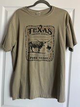 Load image into Gallery viewer, Large Authentic Pigment Texas Longhorn Short Sleeve Graphic T-Shirt
