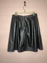 Load image into Gallery viewer, Size 8 Worthington Black Faux Leather Skirt
