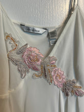 Load image into Gallery viewer, Medium Delicates Vintage Chiffon Beaded Chemise
