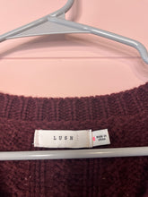 Load image into Gallery viewer, Small Lush Distressed Chunky Knit Sweater
