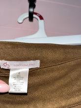 Load image into Gallery viewer, Size 8 Brown Faux Suede Mini Skirt
