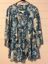 Load image into Gallery viewer, Medium SHEIN Floral Print Long Sleeve Ruffle Dress
