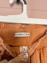 Load image into Gallery viewer, Medium Sincerely Jules Orange Cotton Gauze Cropped Split Hem Pants
